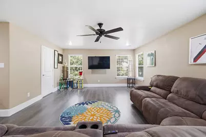222 Wedgewood Drive, Mabank, TX 75156 - Photo 17