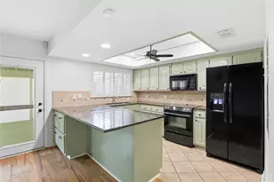 306 Westview Terrace, Arlington, TX 76013 - Photo 17