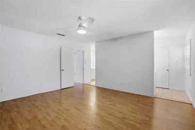 306 Westview Terrace, Arlington, TX 76013 - Photo 19