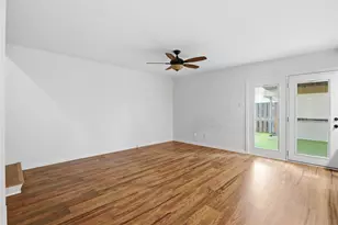 306 Westview Terrace, Arlington, TX 76013 - Photo 13