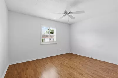 306 Westview Terrace, Arlington, TX 76013 - Photo 25