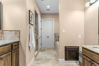 4921 Dogwood Street, Flower Mound, TX 75028 - Photo 17