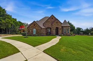 801 Timberline Ct, Keller, TX 76248 - Photo 5