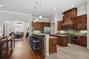 801 Timberline Ct, Keller, TX 76248 - Photo 11