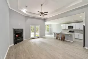123 Channelview Dr, Trinidad, TX 75163 - Photo 1