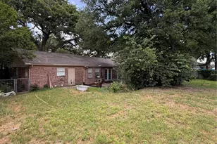 5207 Apache Ct, De Cordova, TX 76049 - Photo 3