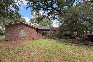 5207 Apache Ct, De Cordova, TX 76049 - Photo 1