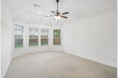 6119 Mulholland Drive, Irving, TX 75039 - Photo 11