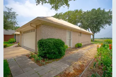 812 Crestline Drive, Mexia, TX 76667 - Photo 25