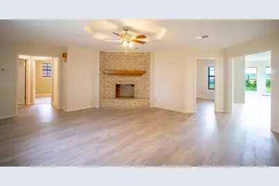 812 Crestline Drive, Mexia, TX 76667 - Photo 11