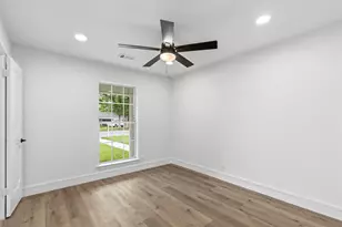 2203 Foxcroft Cir, Denton, TX 76209 - Photo 21