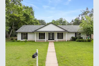 2203 Foxcroft Circle, Denton, TX 76209 - Photo 27