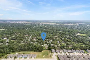 2203 Foxcroft Cir, Denton, TX 76209 - Photo 37