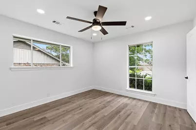 2203 Foxcroft Circle, Denton, TX 76209 - Photo 23