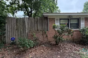 2324 Oak Cliff Dr, Waco, TX 76710 - Photo 3