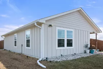 101 Allie Court, Itasca, TX 76055 - Photo 3