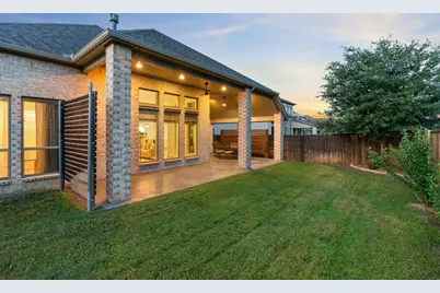 908 Quail Hollow Avenue, Denton, TX 76210 - Photo 3