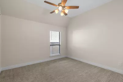 908 Quail Hollow Avenue, Denton, TX 76210 - Photo 19