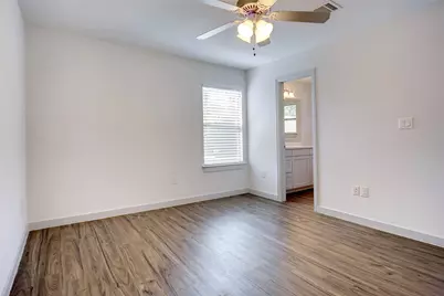 3427 W 6th Street, Fort Worth, TX 76107 - Photo 11