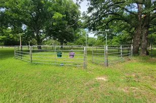 525 Estates Dr, Copper Canyon, TX 75077 - Photo 17