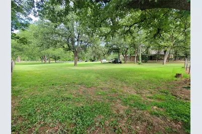 525 Estates Drive, Copper Canyon, TX 75077 - Photo 15