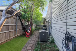 2812 Prescott Dr, Carrollton, TX 75006 - Photo 29