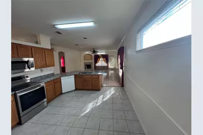 12928 Honey Locust Circle, Fort Worth, TX 76040 - Photo 7