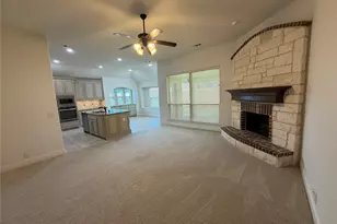 513 Harvest Trl, Midlothian, TX 76065 - Photo 3
