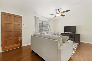 211 Brazos St, Garland, TX 75041 - Photo 7