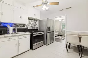 211 Brazos St, Garland, TX 75041 - Photo 11