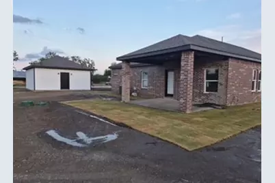 749 J L Drive, Valley View, TX 76272 - Photo 7