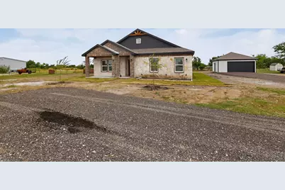 749 J L Drive, Valley View, TX 76272 - Photo 7