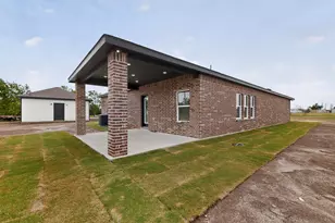 749 J L Dr, Valley View, TX 76272 - Photo 31