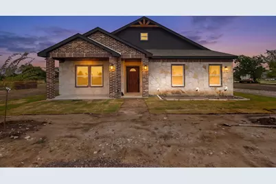 749 J L Drive, Valley View, TX 76272 - Photo 1