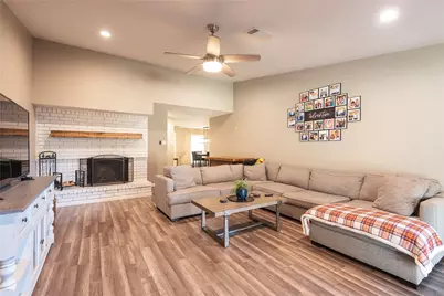 2211 Yewpon Drive, Carrollton, TX 75007 - Photo 11