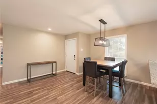 2211 Yewpon Dr, Carrollton, TX 75007 - Photo 5