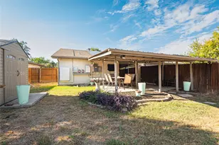 2211 Yewpon Dr, Carrollton, TX 75007 - Photo 23