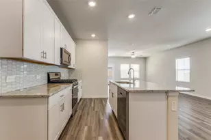105 Caliber Ct, McKinney, TX 75071 - Photo 5