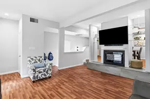 8522 Park Ln, Dallas, TX 75231 - Photo 9
