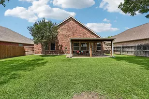 2721 Elderberry Ln, Little Elm, TX 75068 - Photo 19