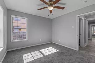2706 Emmett St, Dallas, TX 75211 - Photo 7