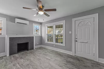 2706 Emmett Street, Dallas, TX 75211 - Photo 3