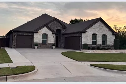 7802 Bella Way, Arlington, TX 76001 - Photo 1