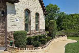 7802 Bella Way, Arlington, TX 76001 - Photo 3