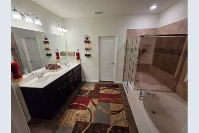 7802 Bella Way, Arlington, TX 76001 - Photo 19