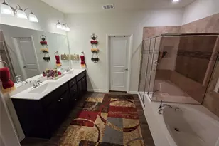 7802 Bella Way, Arlington, TX 76001 - Photo 19