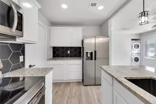 1300 E Fogg St, Fort Worth, TX 76115 - Photo 7
