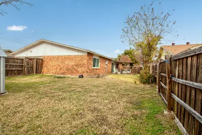 2810 Landershire Lane, Garland, TX 75044 - Photo 29