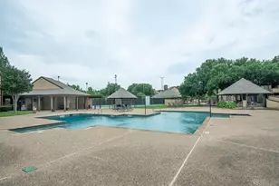 1100 Calico Ln, Arlington, TX 76011 - Photo 21