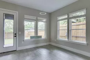 10017 Tokowa Dr, Dallas, TX 75217 - Photo 15